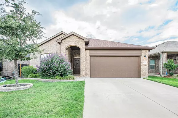 4916 Sugarcane Lane,  Fort Worth,  TX 76179