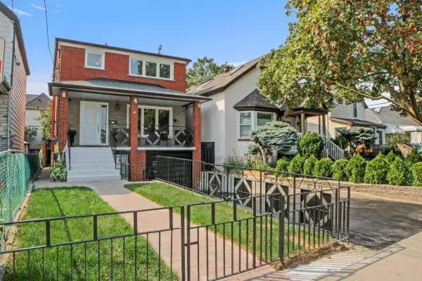 14 Greendale AVE,  Toronto W03,  ON M6N 4P5