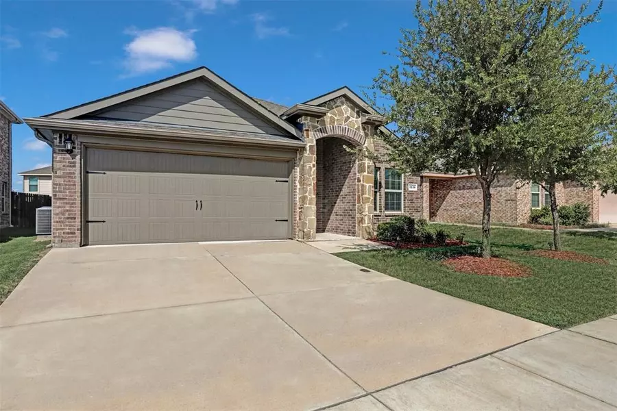 1110 Meadow Side Drive, Princeton, TX 75407