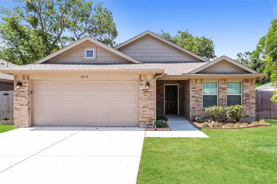 8513 Sussex Court, White Settlement, TX 76108