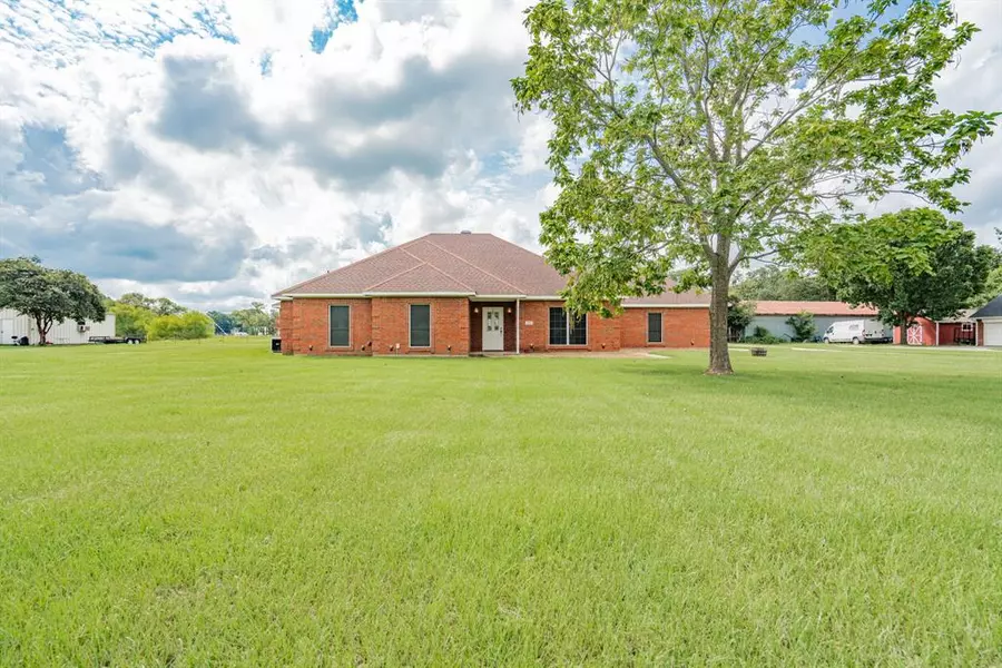 116 Chrestman Lane, Combine, TX 75159