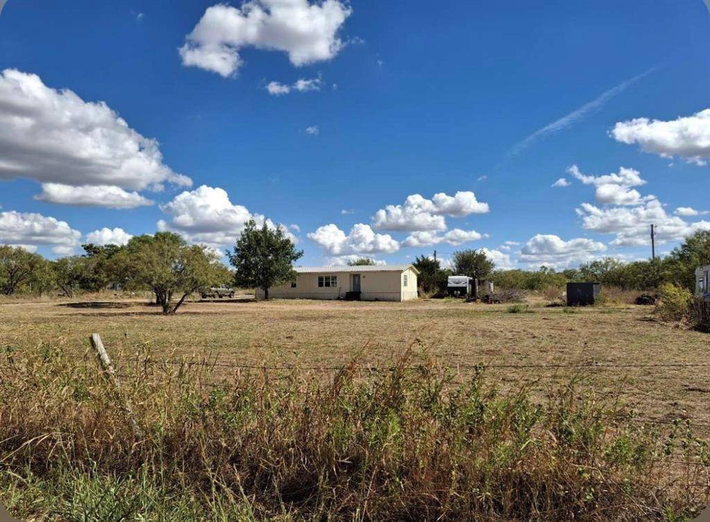 Clyde, TX 79510,1373 Private Road 2431