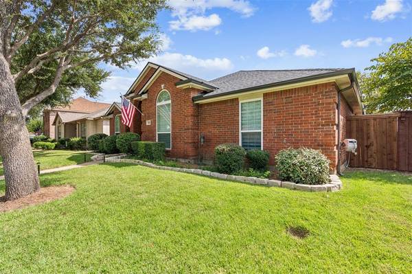 The Colony, TX 75056,3813 Red Oak Trail