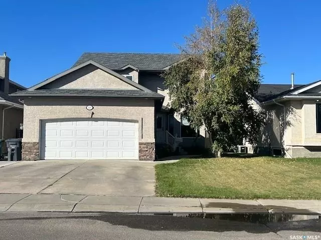 Saskatoon, SK S7W 1A2,110 Maguire COURT