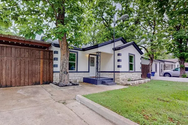 Dallas, TX 75227,8411 Jennie Lee Lane