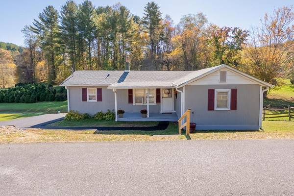 408 Chestnut Drive, Galax, VA 24333