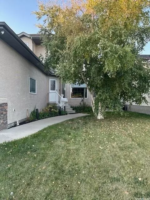 Saskatoon, SK S7W 1A2,110 Maguire COURT