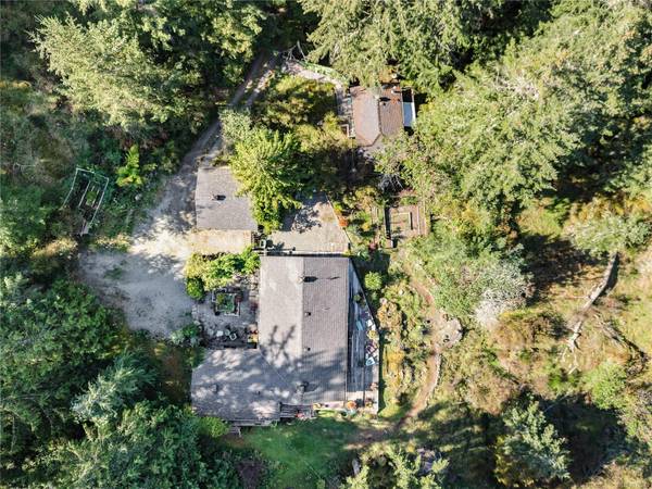 Salt Spring, BC V8K 1X2,141 Amblewood Dr