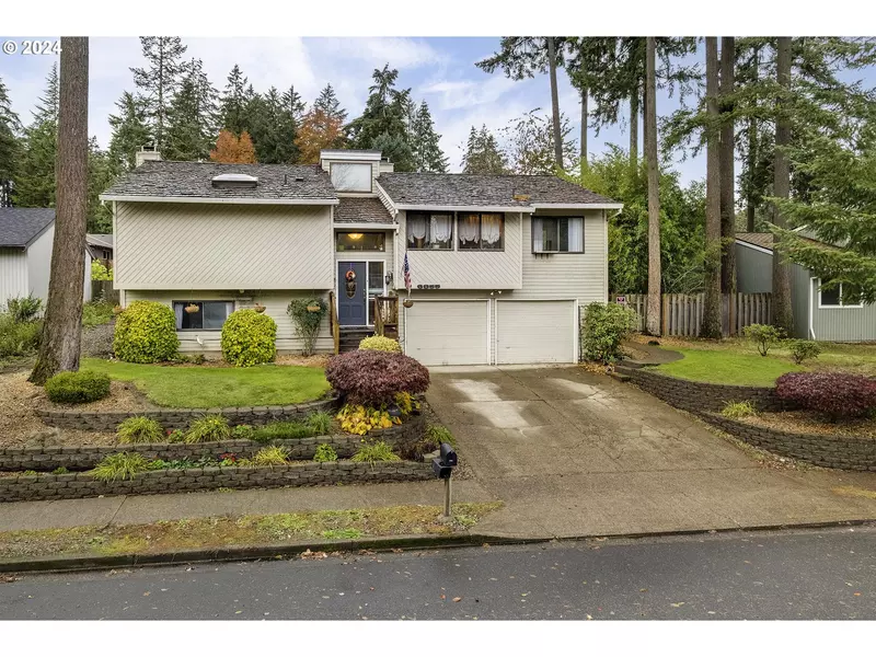 6855 SW JUNIPER TER, Beaverton, OR 97008