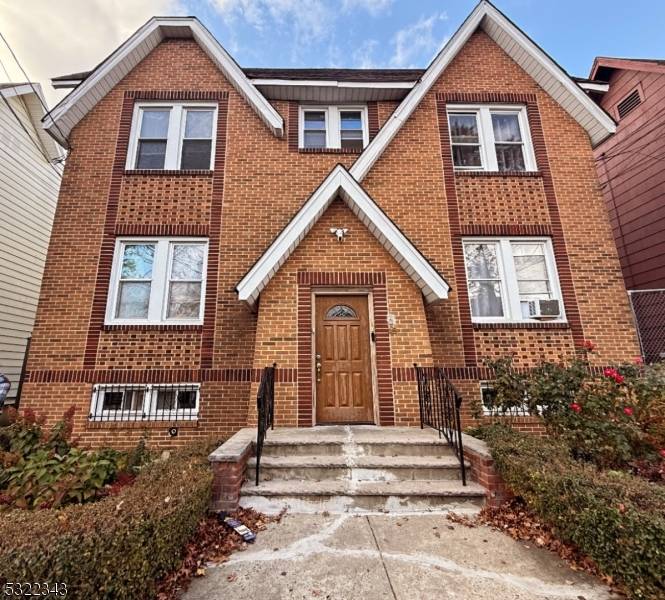 45 Norman Rd #2L, Newark City, NJ 07106