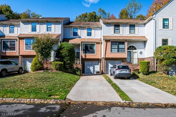 3405 Spring Brook Dr, Edison Twp., NJ 08820