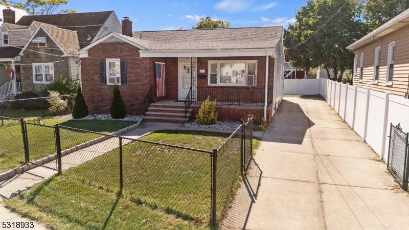 515 Brace Ave, Perth Amboy City, NJ 08861