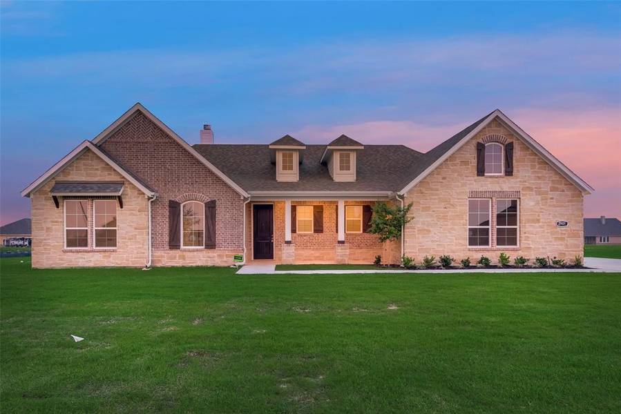 2901 Mossy Oak Drive, Oak Ridge, TX 75161