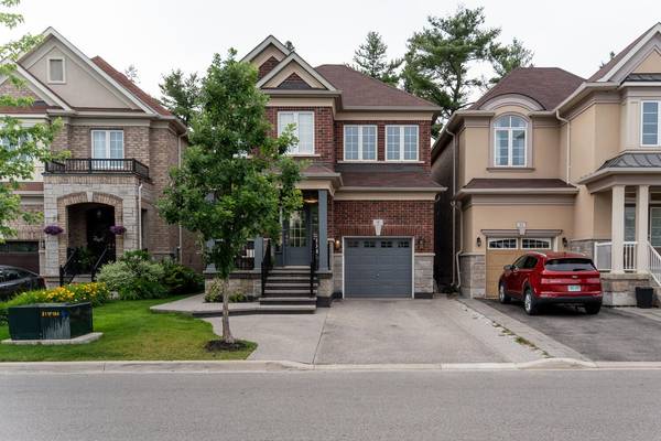 9 Upper Canada CT N, Halton Hills, ON L7G 4B6