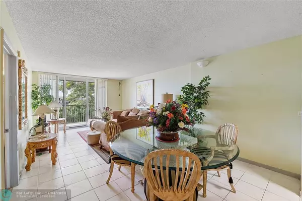 Lauderdale Lakes, FL 33319,3101 NW 47 Terrace  #431