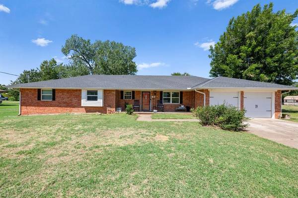 4909 SUNSET Terrace, Spencer, OK 73084-2746