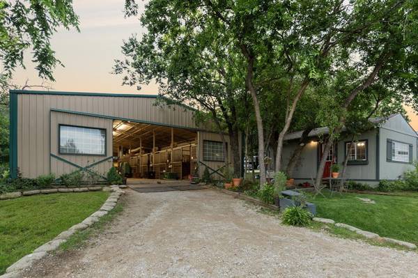 Argyle, TX 76226,220 Harpole Road W