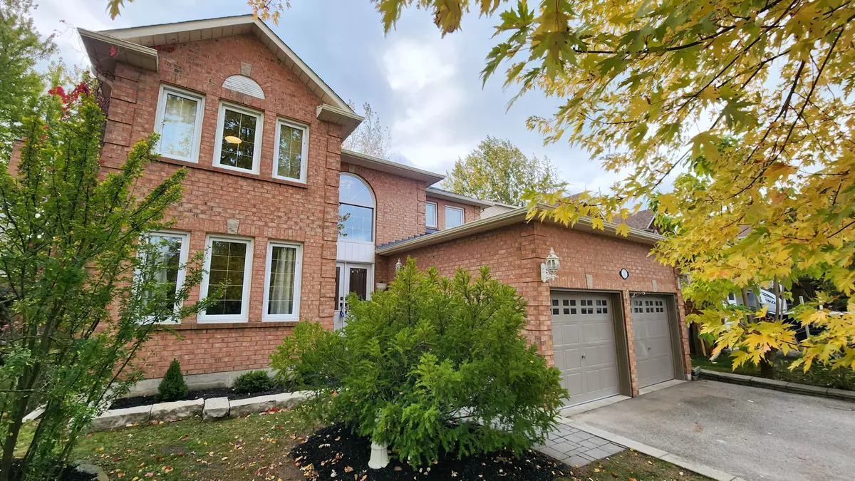 Georgina, ON L4P 3N8,57 Chartwell CRES