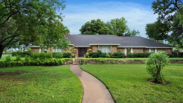 Oak Leaf, TX 75154,108 Cedar Drive