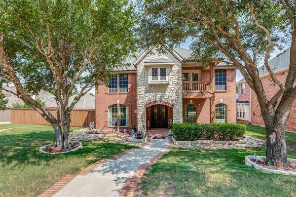 8704 Dancliff Drive,  Frisco,  TX 75033