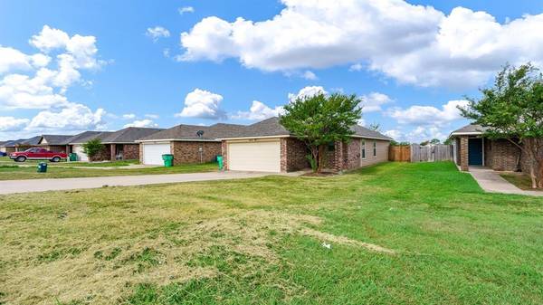 Gainesville, TX 76240,423 Glenwood Street