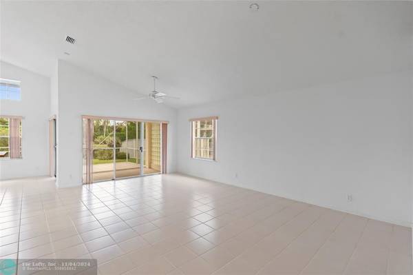 Weston, FL 33326,371 Bermuda Springs Dr