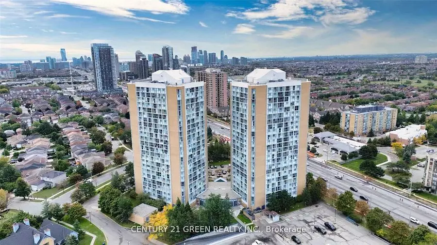 Mississauga, ON L4Z 3K9,25 Trailwood DR #1002