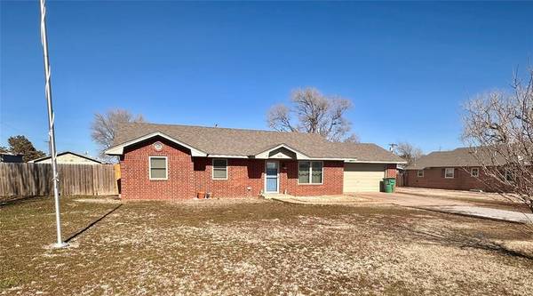 405 E 6th,  Duke,  OK 73532