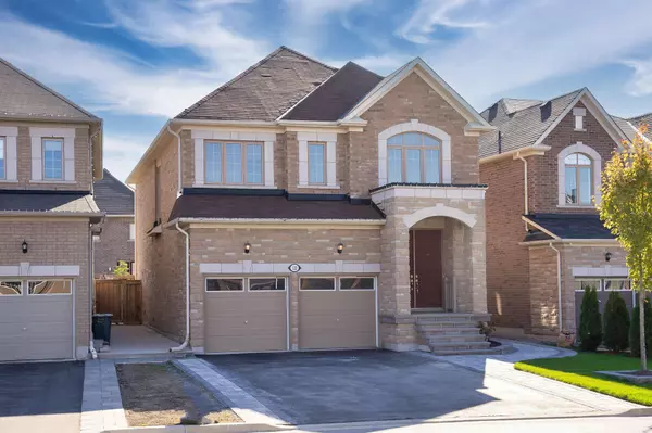 122 Mcdonnell CRES, Bradford West Gwillimbury, ON L3Z 0S8