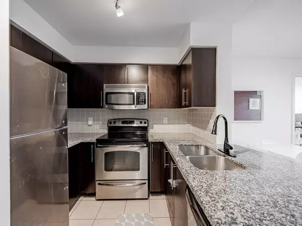 Mississauga, ON L5M 7S1,4850 Glen Erin DR #1805