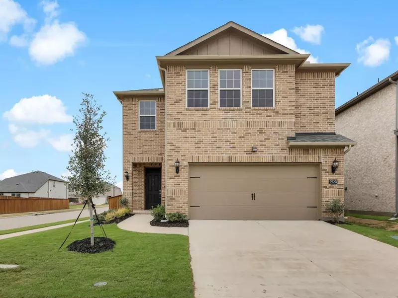 905 Amenduni Lane, Anna, TX 75409