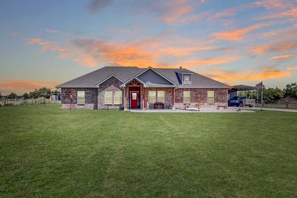 595 Wester Road, Ferris, TX 75125