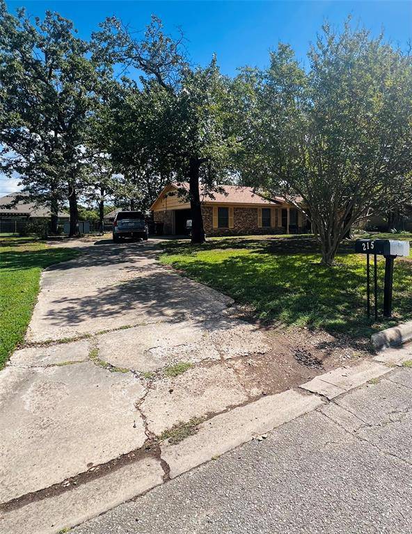 215 SW 45 Street, Paris, TX 75460