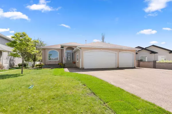 21 Cottonwood Close Southwest, Medicine Hat, AB T1B 4R5