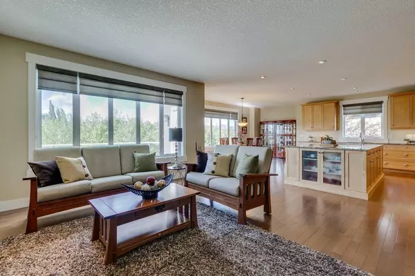 Calgary, AB T3H 0E9,521 Aspen Glen PL SW