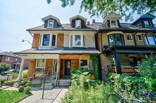 472 Crawford ST, Toronto C01, ON M6G 3J8