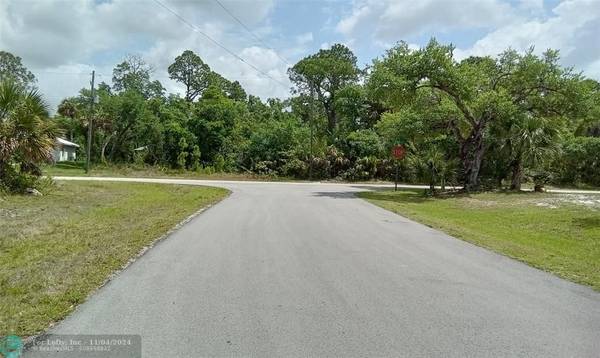 Port Labelle, FL 33935,6004 TWIG CT