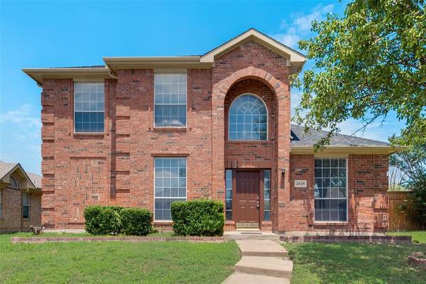 2629 Ash Creek, Mesquite, TX 75181