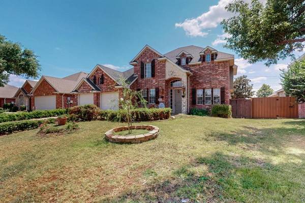 9213 Inverness Drive, Rowlett, TX 75089