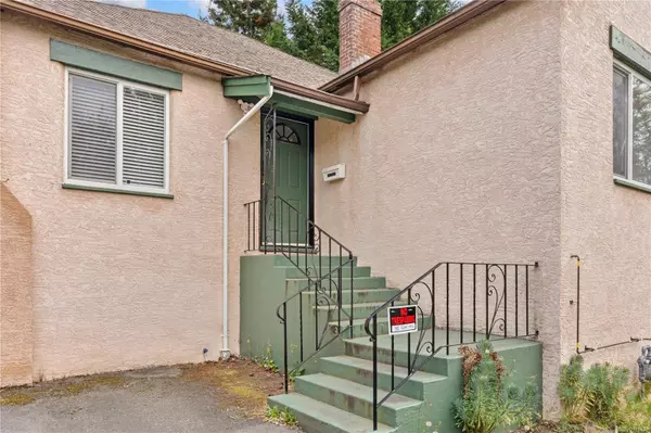 Saanich, BC V8P 4J7,3233 Kingsley St