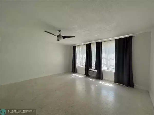 600 N Birch Rd  #201, Fort Lauderdale, FL 33304