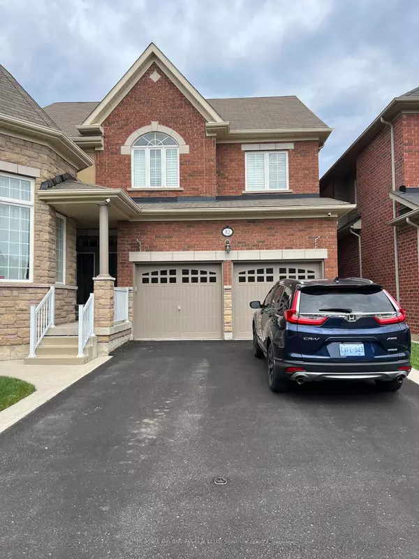 82 Chalkfarm CRES, Brampton, ON L7A 3W1