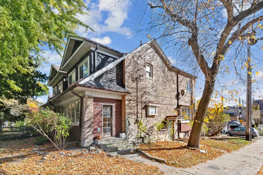 39 Oakwood AVE, Toronto C02, ON M6H 2V4