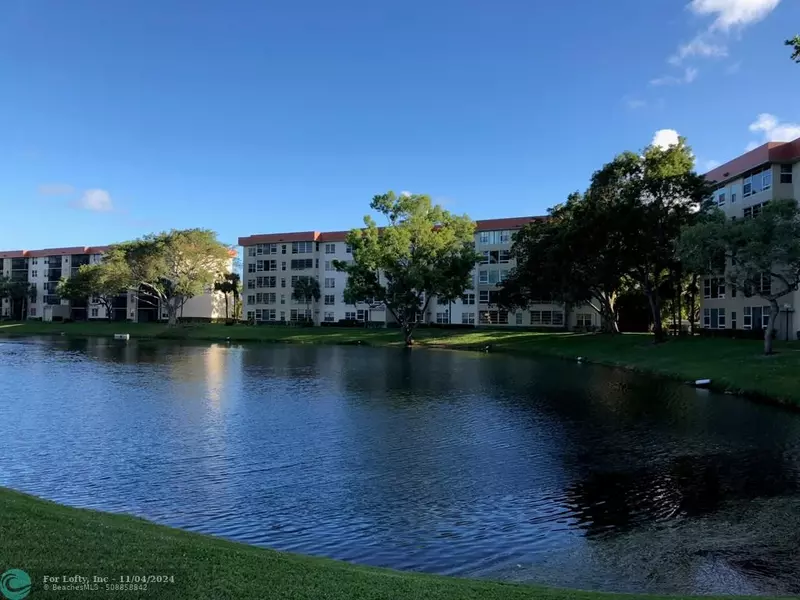 4091 Cypress Reach Ct  #305, Pompano Beach, FL 33069