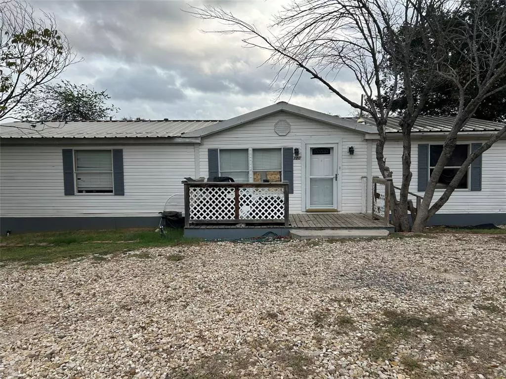 Clifton, TX 76634,120 County Road 1767