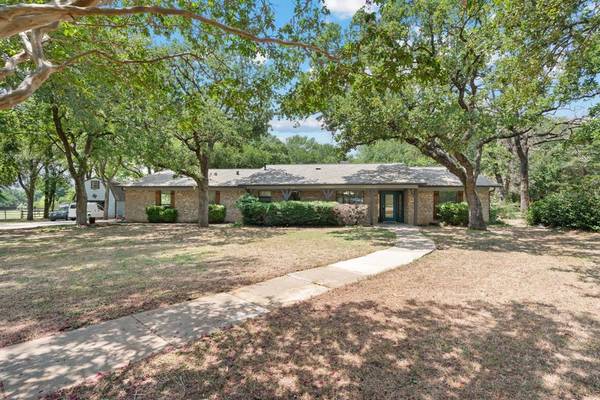 905 Dana Drive, Keller, TX 76248