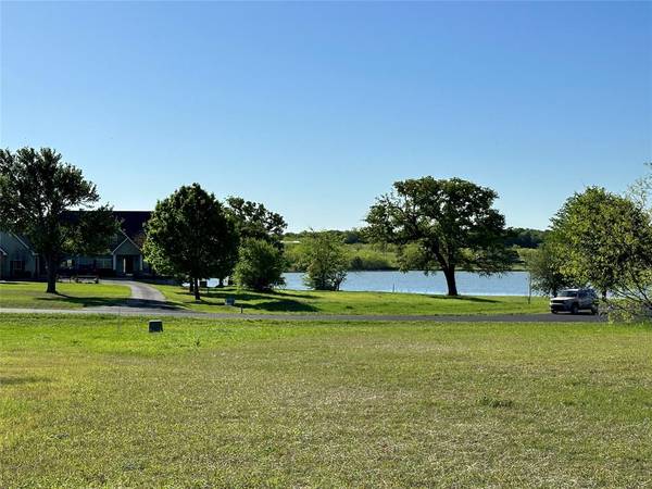 Lot 81 Moonlight Bay Court, Streetman, TX 75859