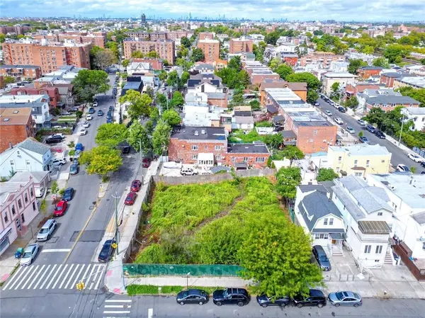 Brooklyn, NY 11235,2481 East 13th ST