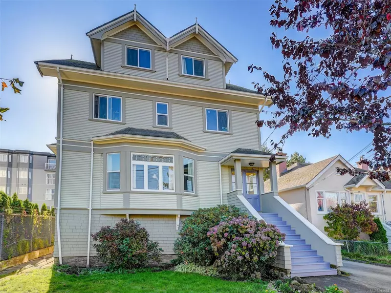 845 Princess Ave, Victoria, BC V8T 1K7