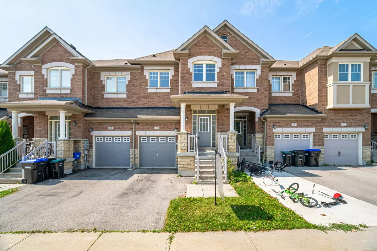 Bradford West Gwillimbury, ON L3Z 2A5,18 Belfry DR